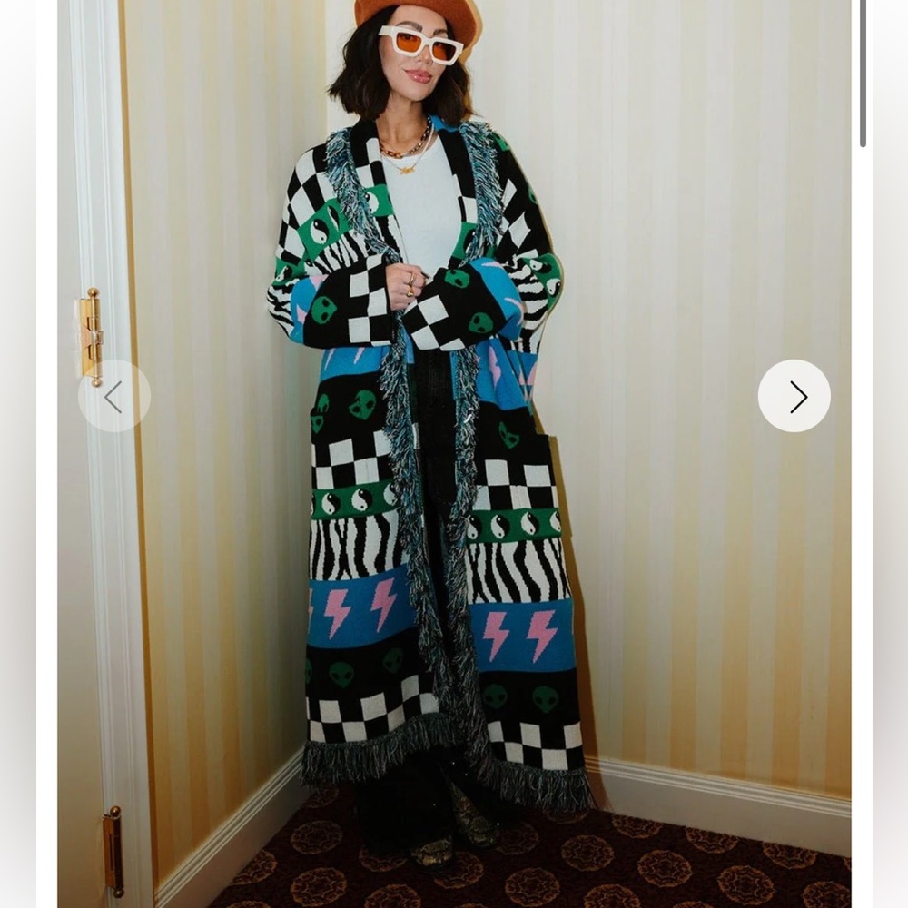 Dressed in LaLa wonderstruck 2.0 blanket fringe cardigan